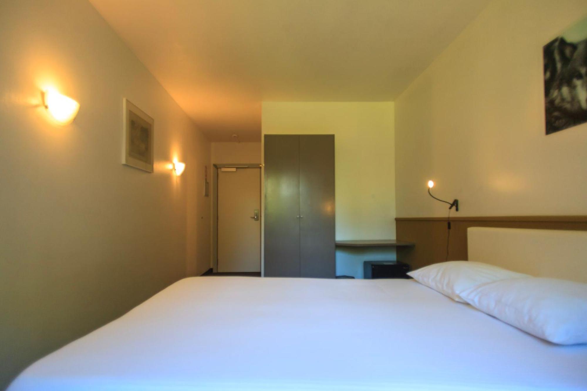 St-Janshof Hotel Waregem Exterior foto